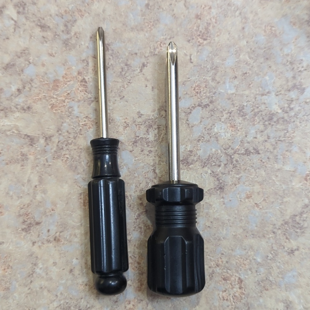 Screwdriver Free With Purchase - Picture 2 of 2